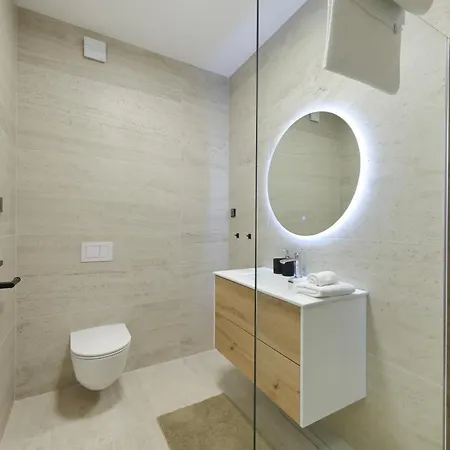 Vila Cloud 9 D1