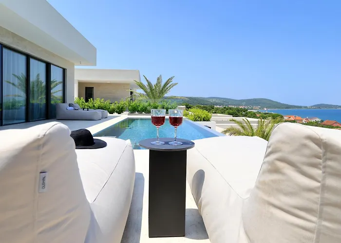 Cloud 9 D1 Villa