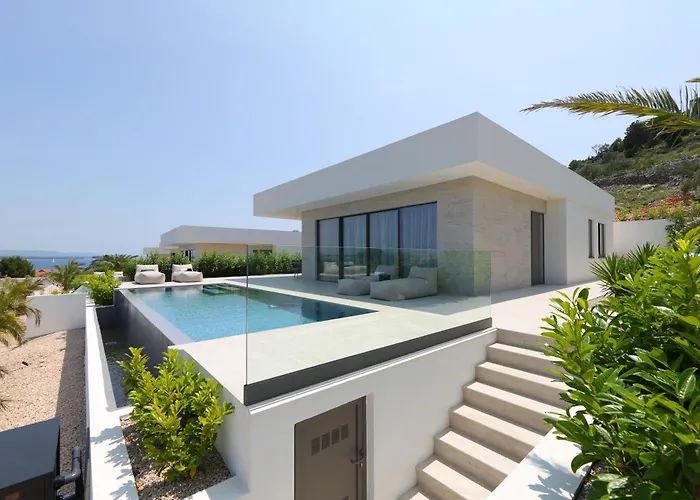 Cloud 9 D1 Villa Tkon