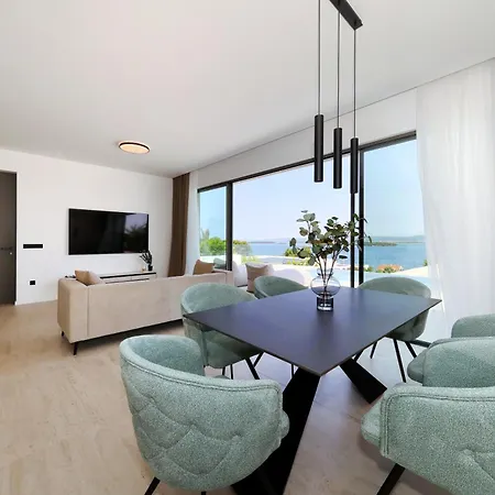 Vila Cloud 9 D1 Tkon